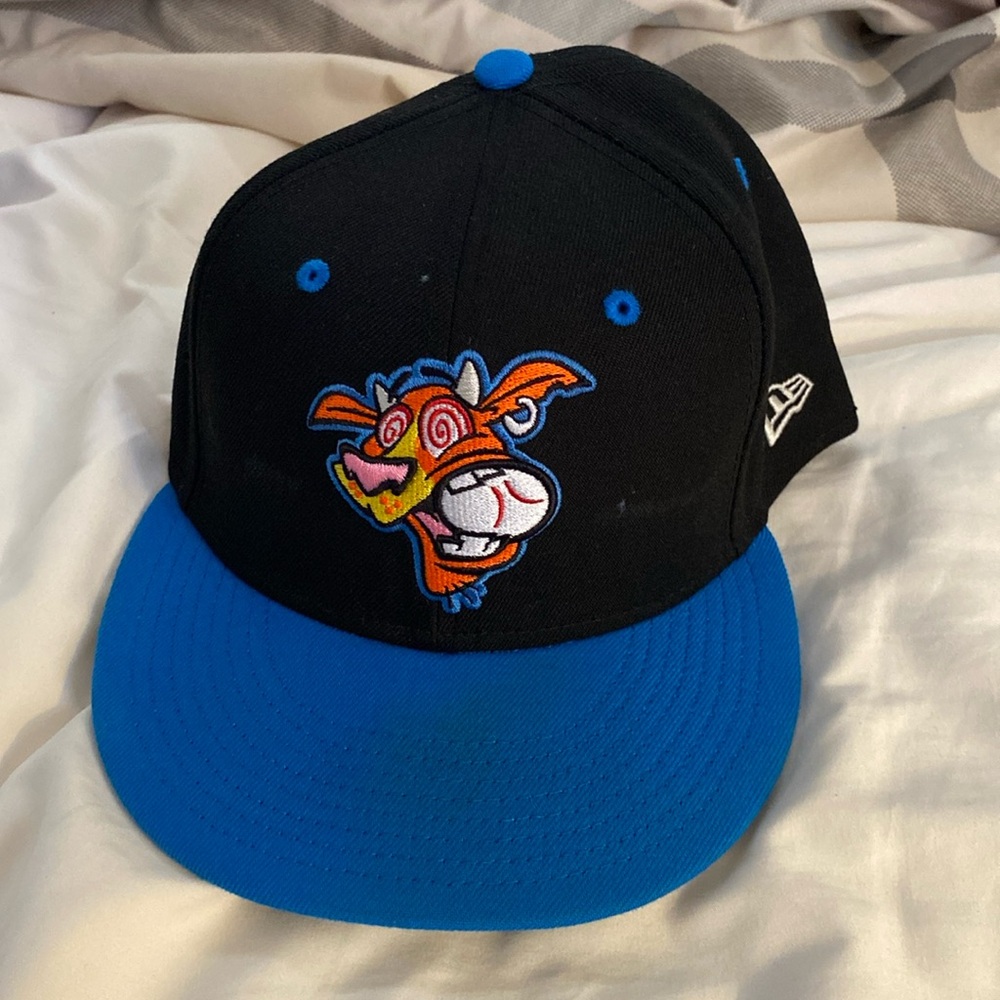 Rocket city trash pandas hat 7 1/2